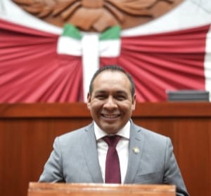 Ciudadano denuncia presuntas irregularidades procesales en caso penal que involucra a diputado local